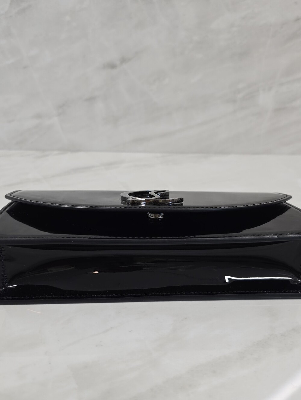 Christian Louboutin Loubi54 Patent Leather Bag - Picture 5 of 11